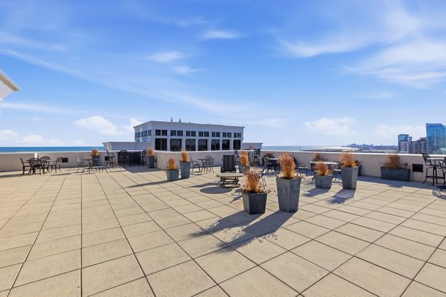 1322 S Prairie Avenue 408, Chicago, IL 60605