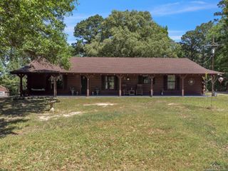 1015 Marshall Leigh, Marshall, TX 75672