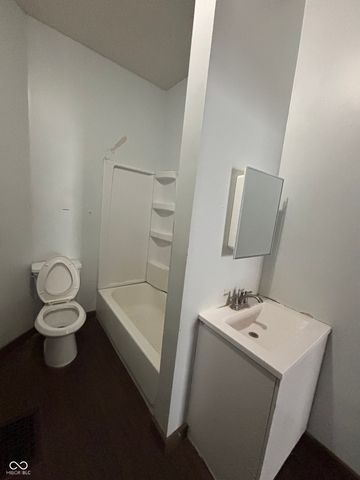 34 N Addison Street, Indianapolis, IN 46222