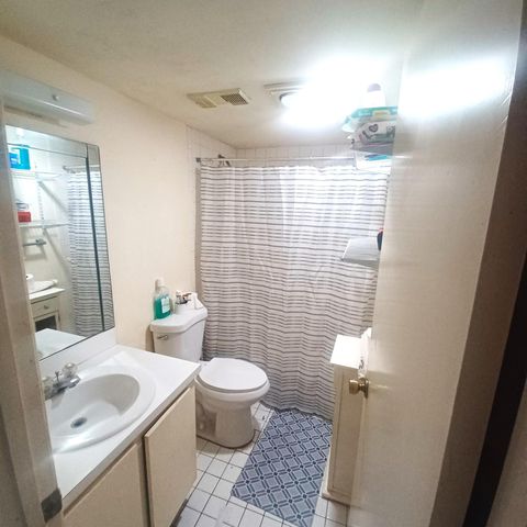 3186 Via Poinciana 311, Greenacres, FL 33467