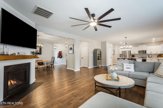 418 Hayley Marie Lane, Knoxville, TN 37920