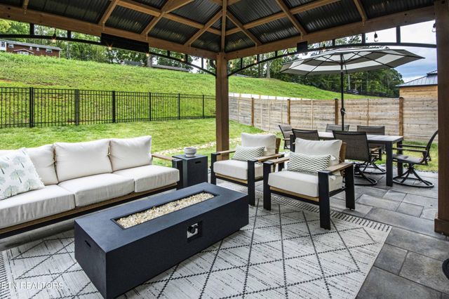 418 Hayley Marie Lane, Knoxville, TN 37920