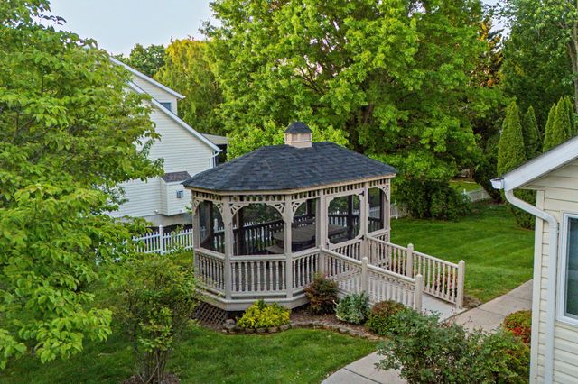 6700 SWEET CLOVER CT, Sykesville, MD 21784