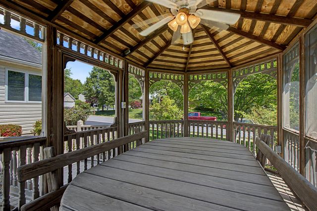 6700 SWEET CLOVER CT, Sykesville, MD 21784