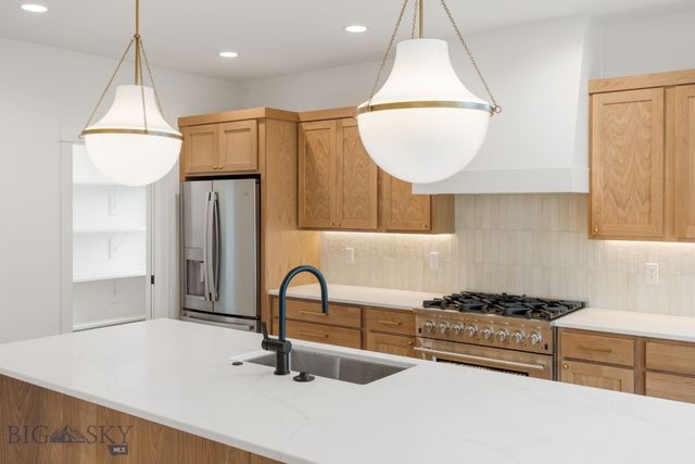 72 Lanner Drive, Bozeman, MT 59718