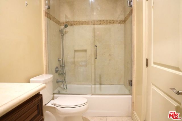 4212 Don Alanis Place, Los Angeles, CA 90008