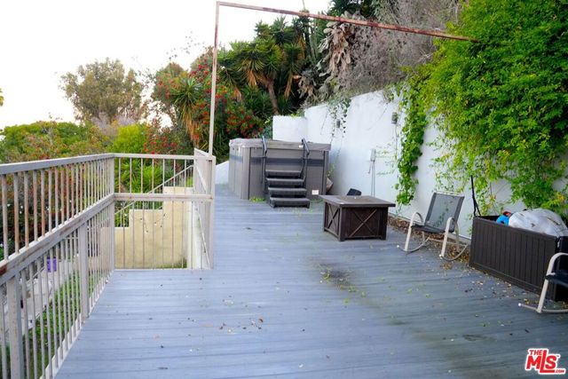4212 Don Alanis Place, Los Angeles, CA 90008