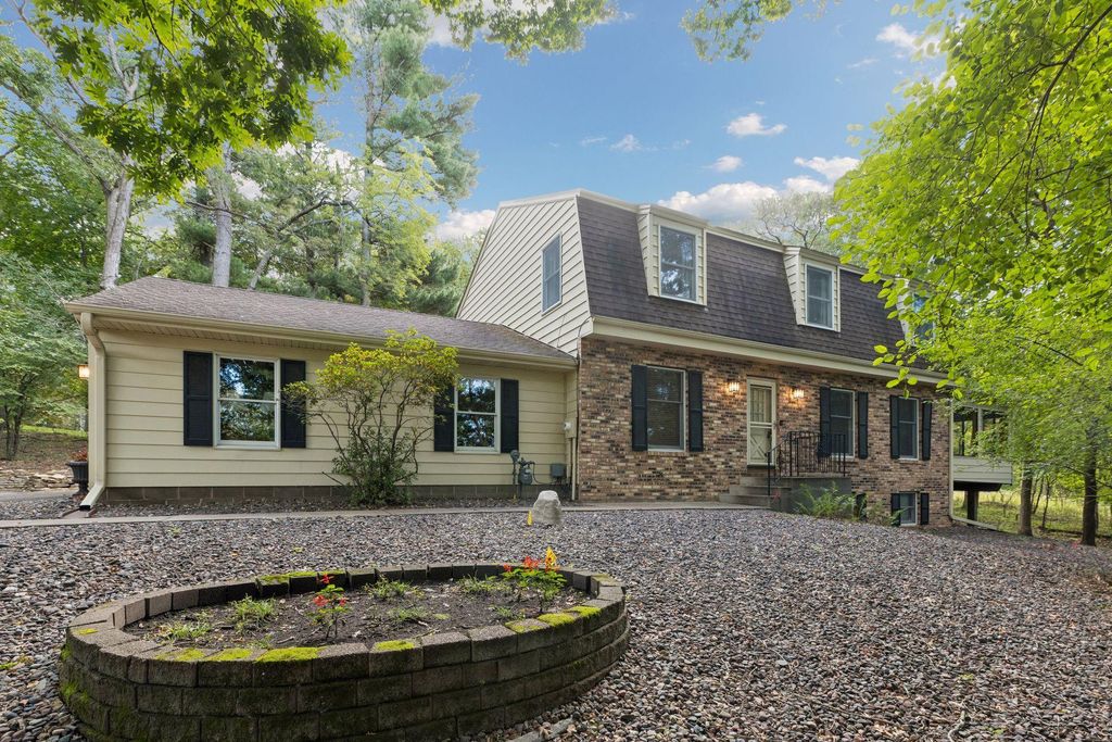 360 Quail Road, Dellwood, MN 55110 — exterior