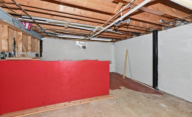 2115 6 Mile ROAD, Racine, WI 53402