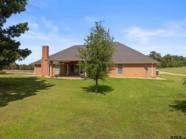 3673 County Road 4550, Mount Pleasant, TX 75455