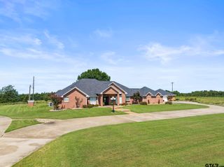 3673 County Road 4550, Mount Pleasant, TX 75455