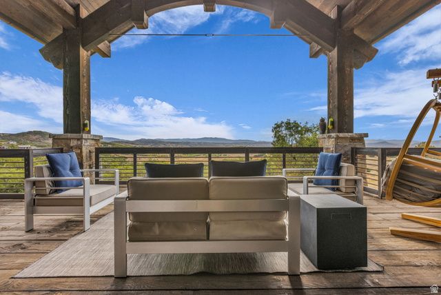 717 W MOOSE HILL RD, Park City, UT 84098