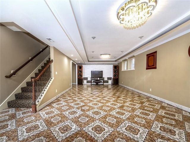 916 SW 33rd Street, Lee's Summit, MO 64082