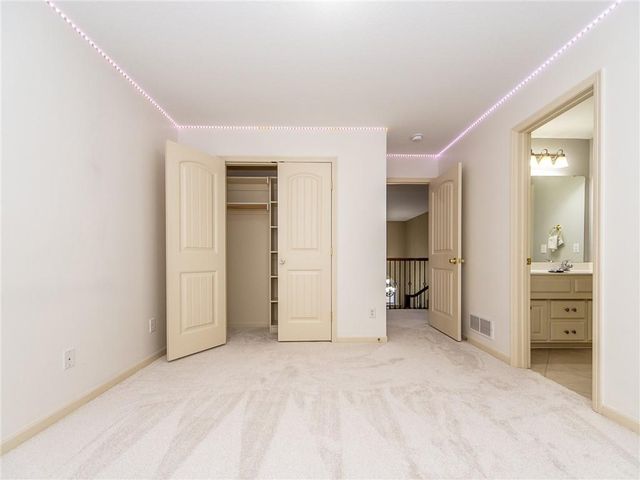 916 SW 33rd Street, Lee's Summit, MO 64082