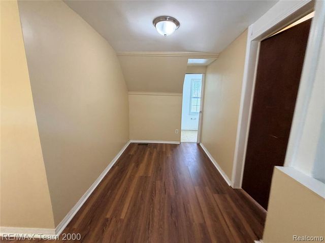 3042 Geneva Street, Dearborn, MI 48124