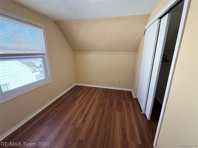 3042 Geneva Street, Dearborn, MI 48124