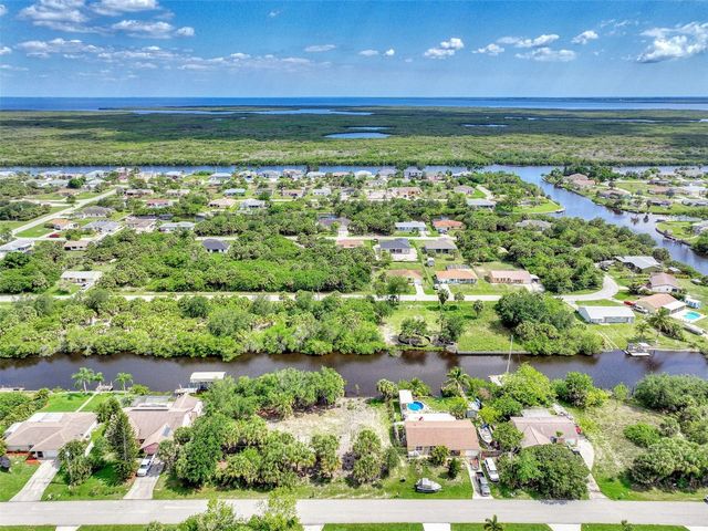18422 VAN NUYS CIRCLE, Port Charlotte, FL 33948