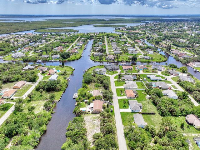 18422 VAN NUYS CIRCLE, Port Charlotte, FL 33948