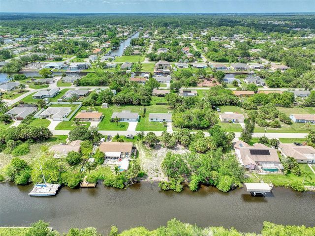 18422 VAN NUYS CIRCLE, Port Charlotte, FL 33948
