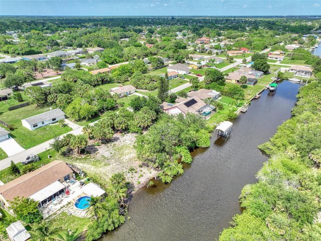 18422 VAN NUYS CIRCLE, Port Charlotte, FL 33948
