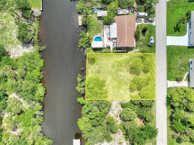 18422 VAN NUYS CIRCLE, Port Charlotte, FL 33948