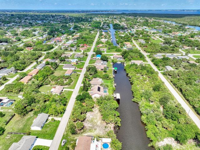 18422 VAN NUYS CIRCLE, Port Charlotte, FL 33948