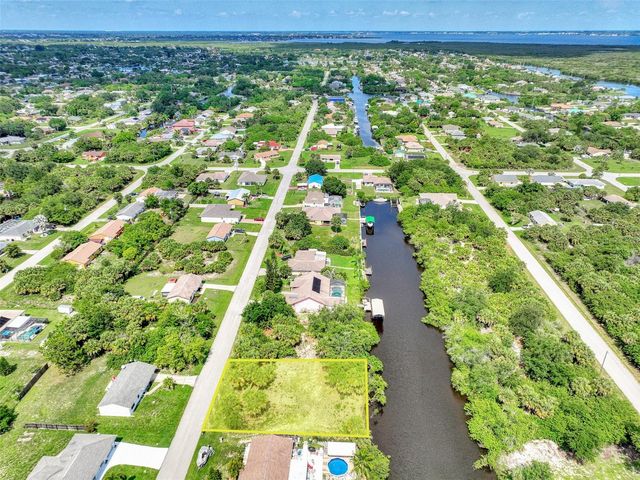 18422 VAN NUYS CIRCLE, Port Charlotte, FL 33948