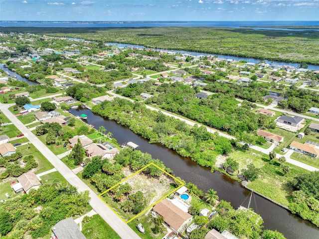 18422 VAN NUYS CIRCLE, Port Charlotte, FL 33948