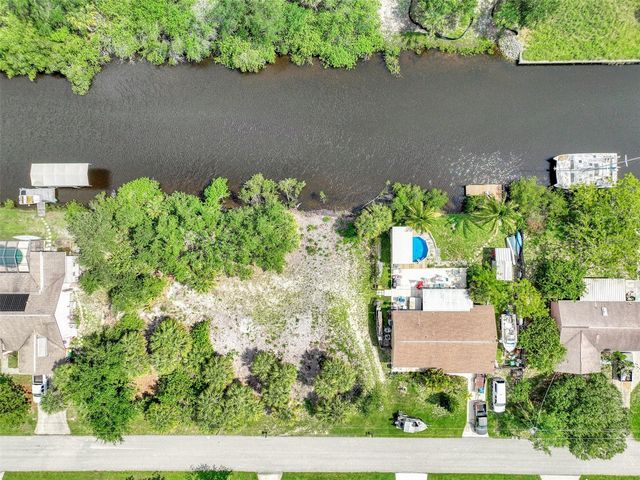 18422 VAN NUYS CIRCLE, Port Charlotte, FL 33948