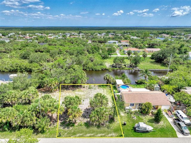 18422 VAN NUYS CIRCLE, Port Charlotte, FL 33948