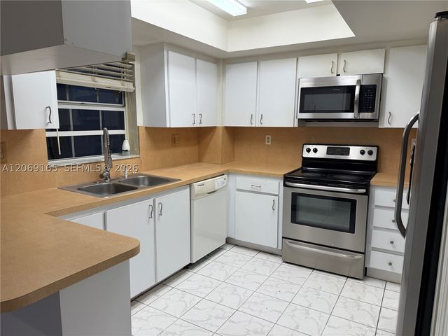 12372 SW 52nd Ct 0, Cooper City, FL 33330