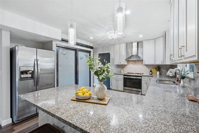 810 Meadowlark Drive, O'fallon, IL 62269