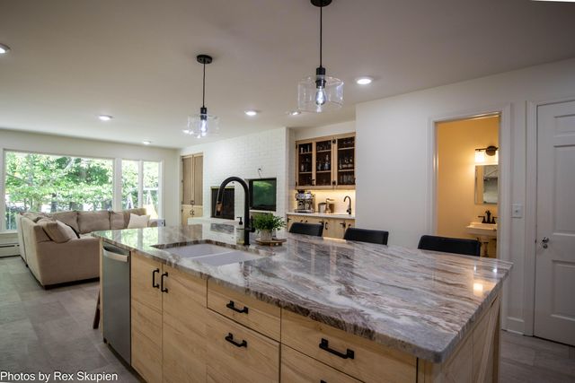 343 E Maple Street, Fremont, MI 49412