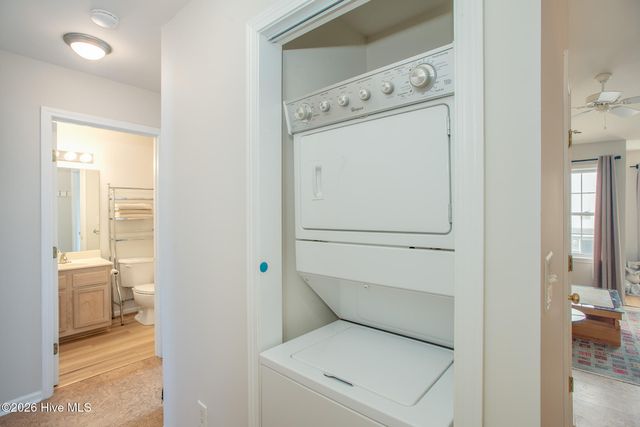 4513 Country Club Road A202, Morehead City, NC 28557