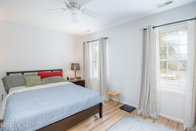 4513 Country Club Road A202, Morehead City, NC 28557