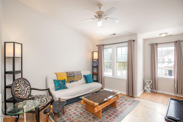 4513 Country Club Road A202, Morehead City, NC 28557