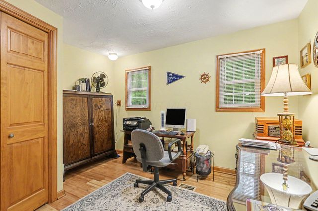 3478 Corner Road NW, Alexandria, OH 43001