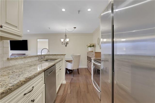 300 Johnson Ferry NE Road B206, Sandy Springs, GA 30328