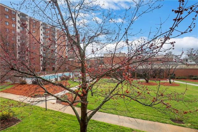 300 Johnson Ferry NE Road B206, Sandy Springs, GA 30328