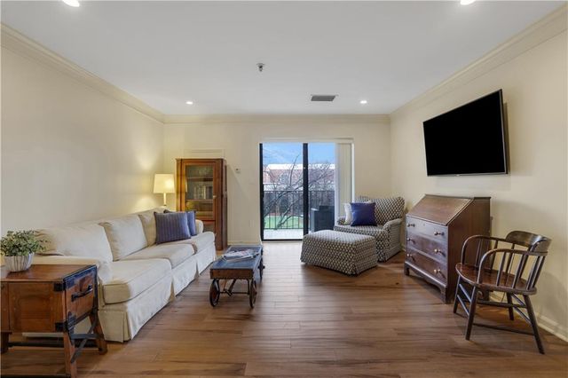 300 Johnson Ferry NE Road B206, Sandy Springs, GA 30328