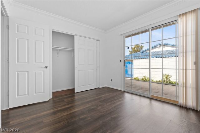 2132 Chertsey Drive B, Las Vegas, NV 89108