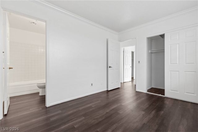 2132 Chertsey Drive B, Las Vegas, NV 89108