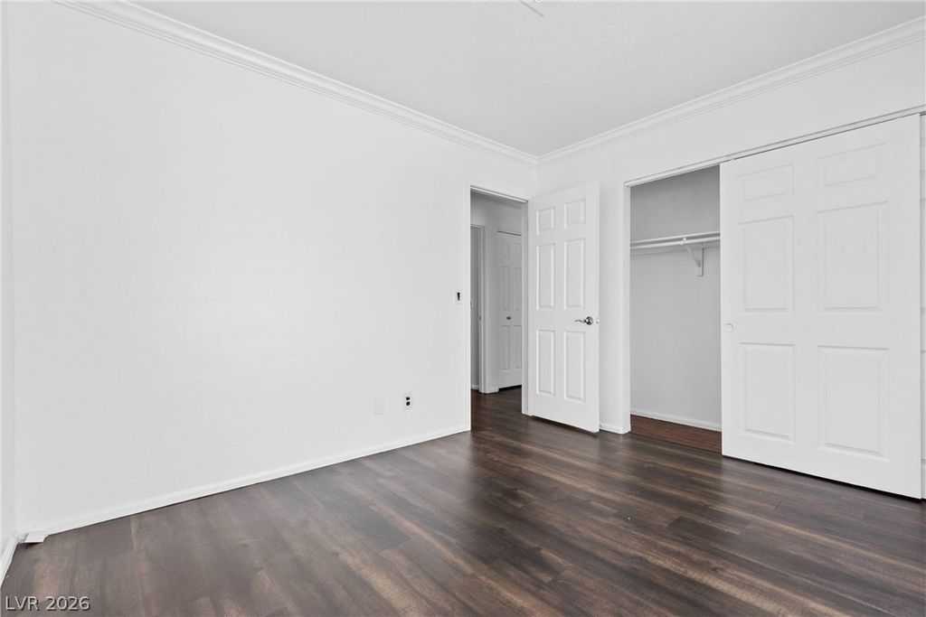 Image 17 of property listing at 2132 Chertsey Drive B, Las Vegas, NV 89108