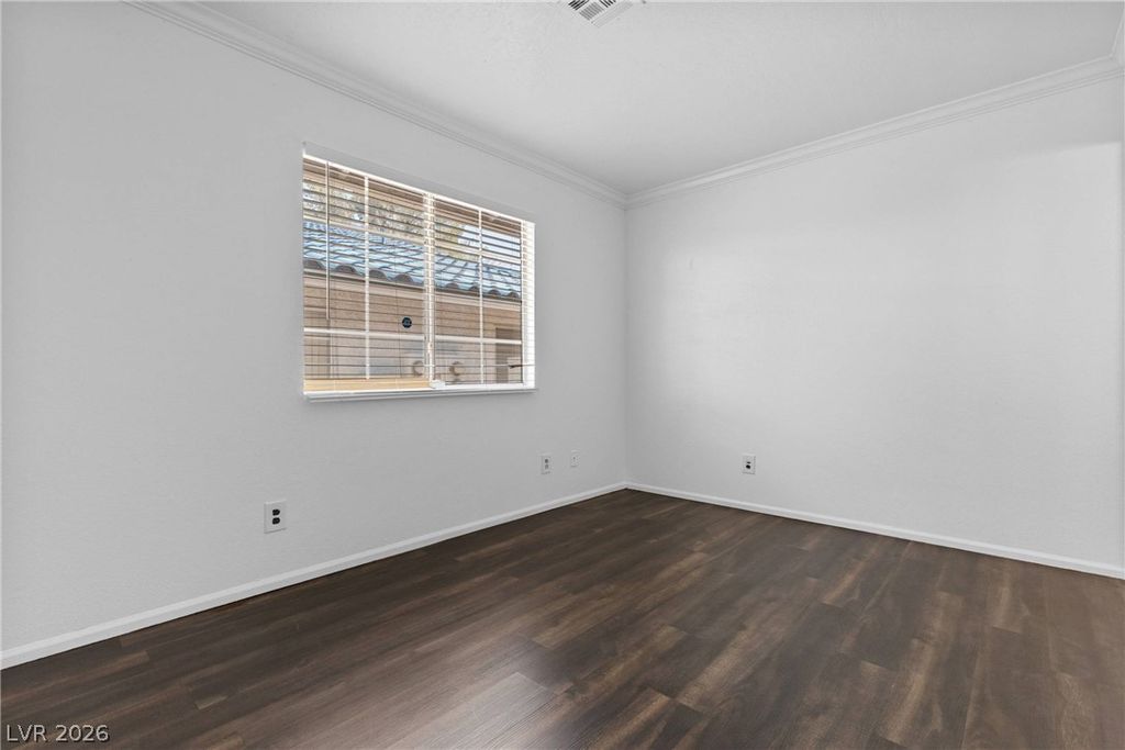 Image 20 of property listing at 2132 Chertsey Drive B, Las Vegas, NV 89108