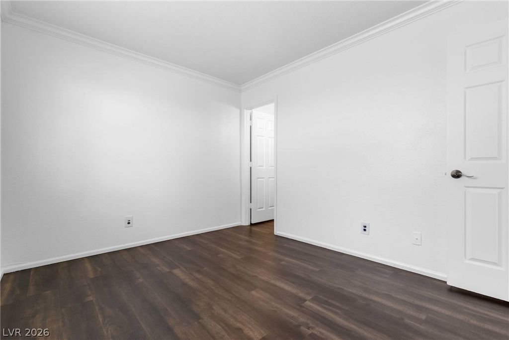 Image 21 of property listing at 2132 Chertsey Drive B, Las Vegas, NV 89108