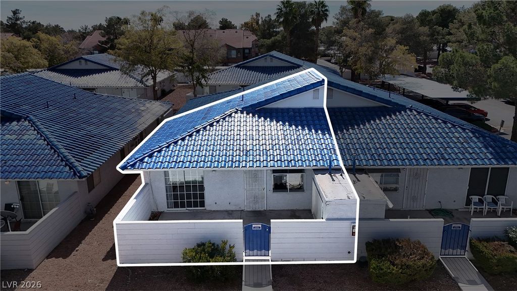 Image 30 of property listing at 2132 Chertsey Drive B, Las Vegas, NV 89108