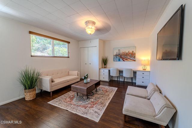 353 Kevin Street, Thousand Oaks, CA 91360
