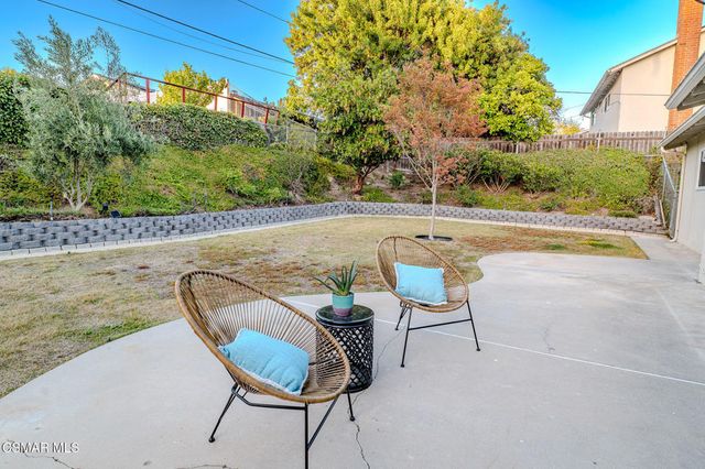 353 Kevin Street, Thousand Oaks, CA 91360