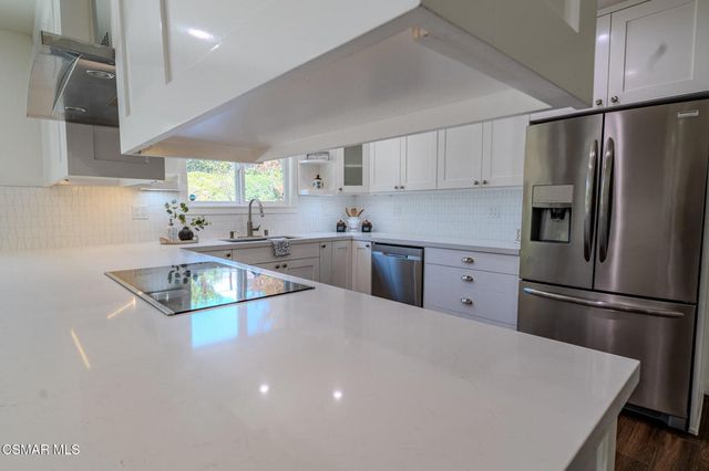 353 Kevin Street, Thousand Oaks, CA 91360