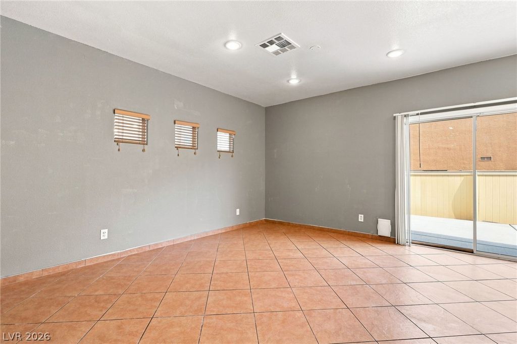 6180 Pacific Dogwood Avenue, Las Vegas, NV 89139 — photo 4